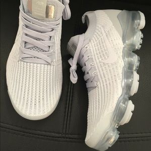 Women’s Nike Air Vapormax Flyknit 3 Grey